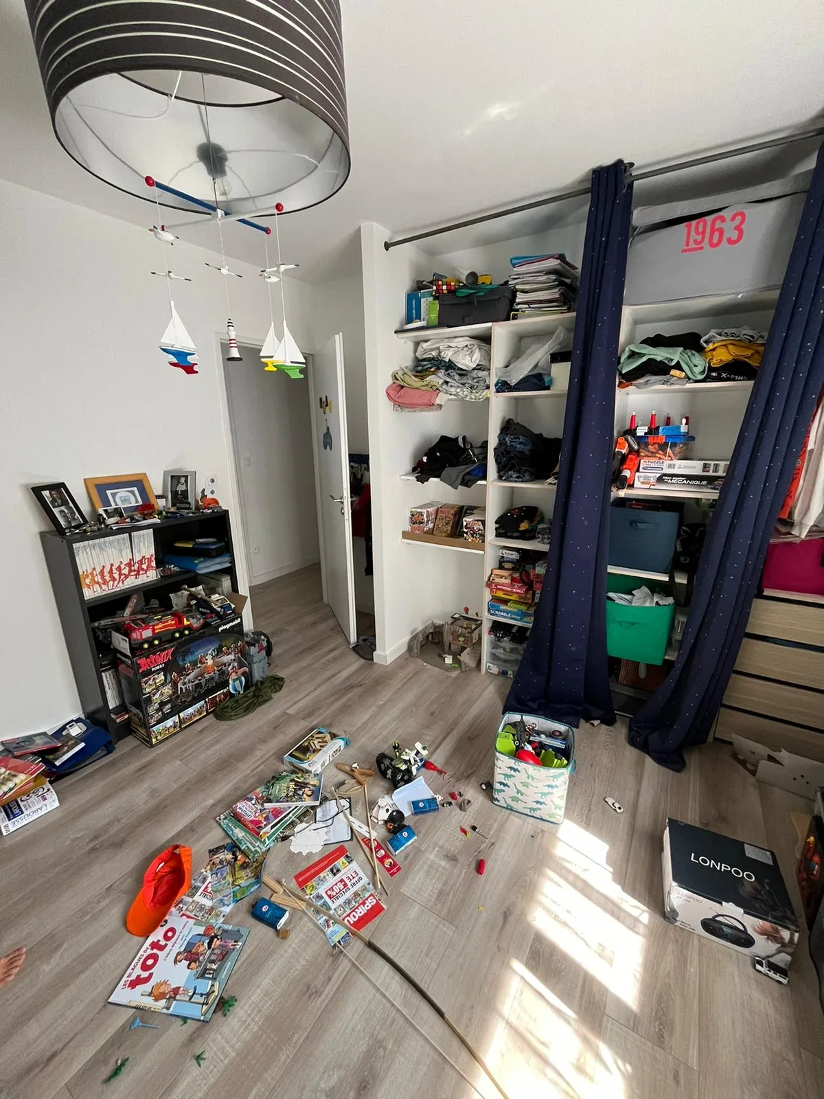 Noah — Chambre avant travaux